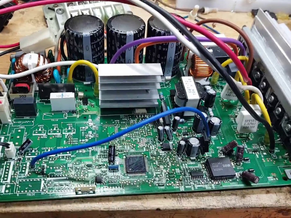 ban-board-may-lanh-panasonic-cu