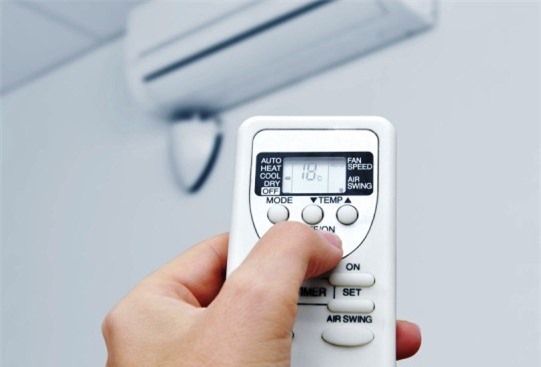 3 lỗi thường gặp trên remote máy lạnh và cách khắc phục