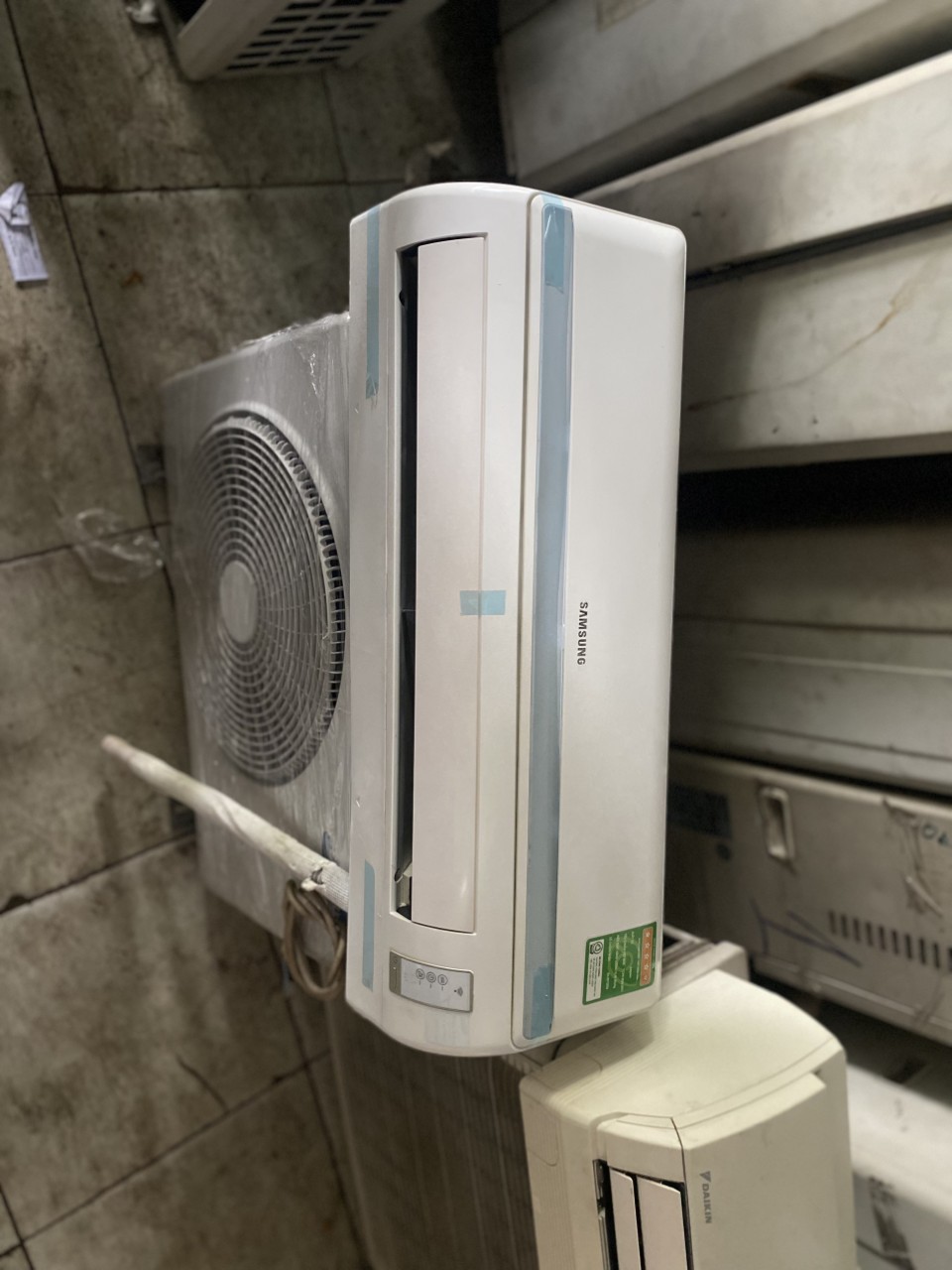 Máy lạnh Samsum 1hp hàng thường