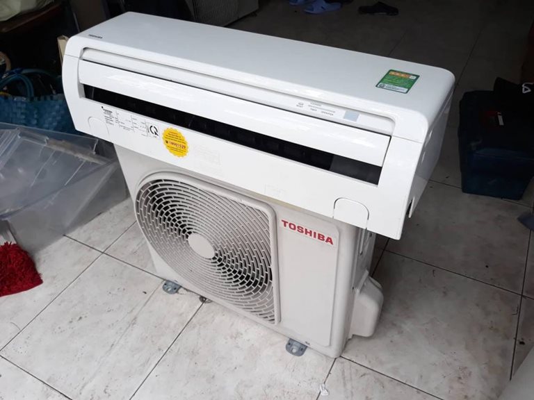 Máy lạnh Toshiba 2 ngựa như mới