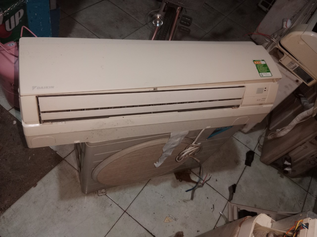 Máy lạnh cũ Daikin 1hp hàng thường giá rẻ