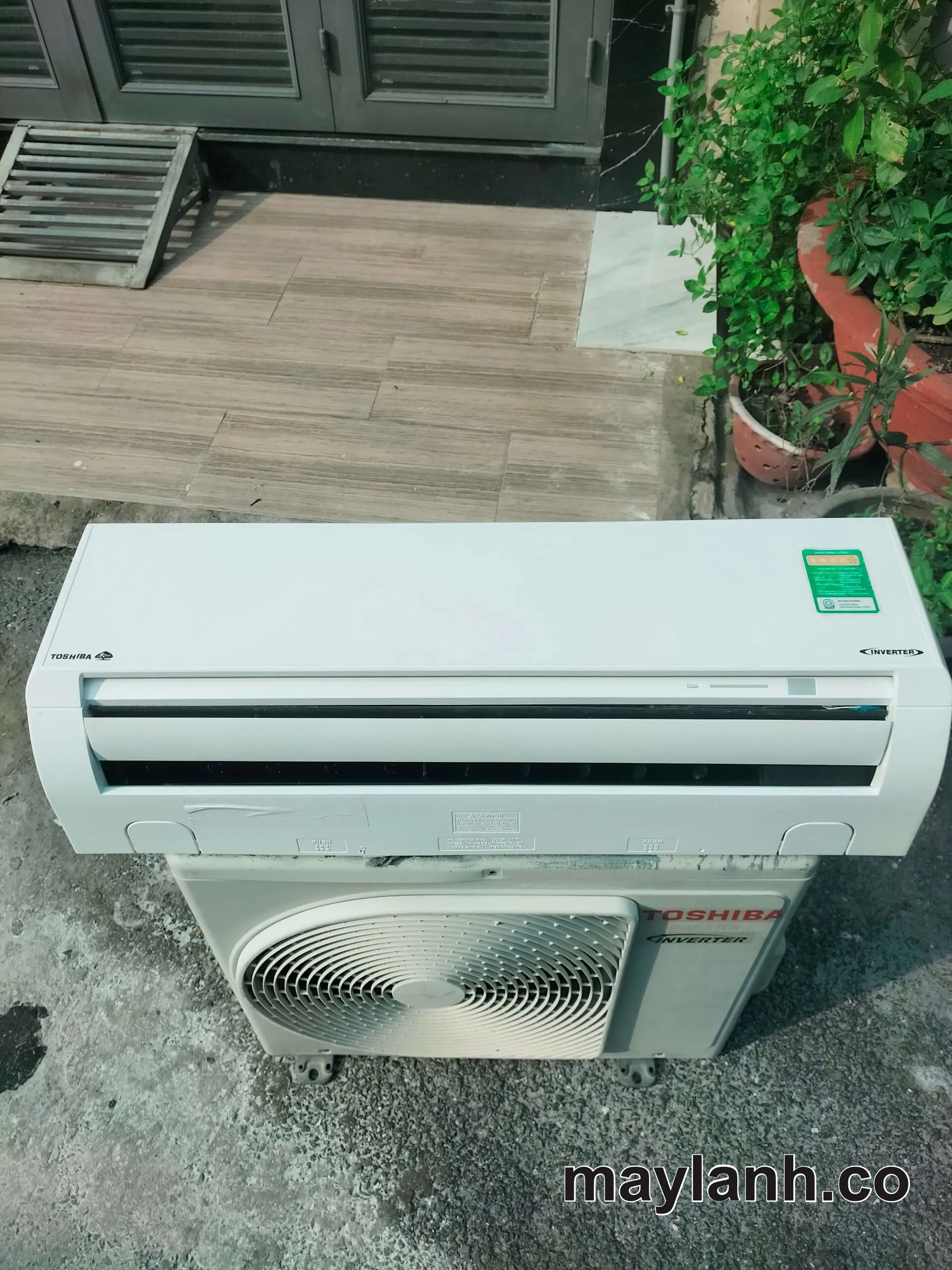 Máy Lạnh Cũ Toshiba 1HP Inverter Giá Rẻ
